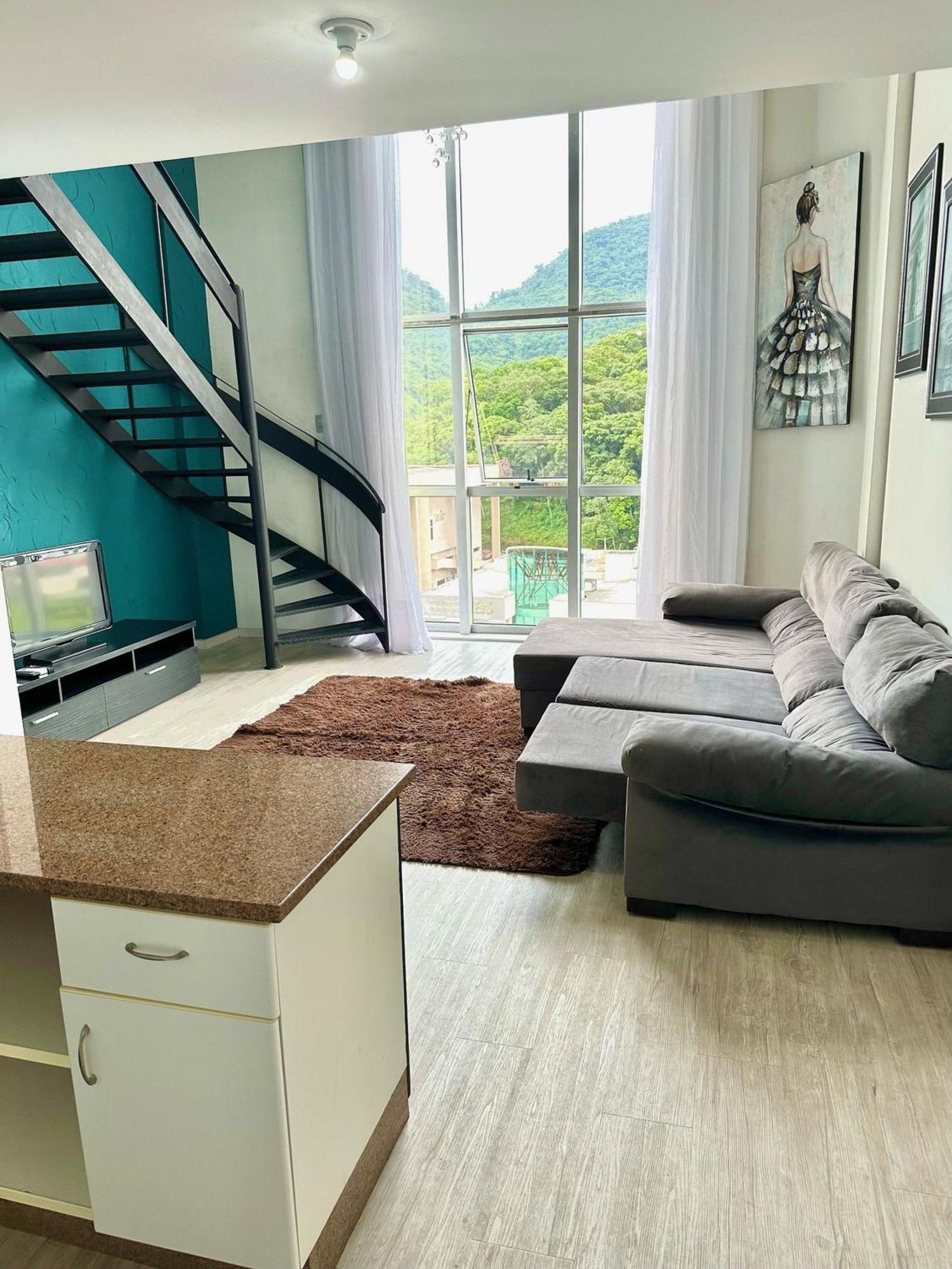 Villa Saint Sebastian Flat 603- Com Hidro! Ate 3 Pessoas, Duplex, No Centro Jaraguá do Sul Exterior foto