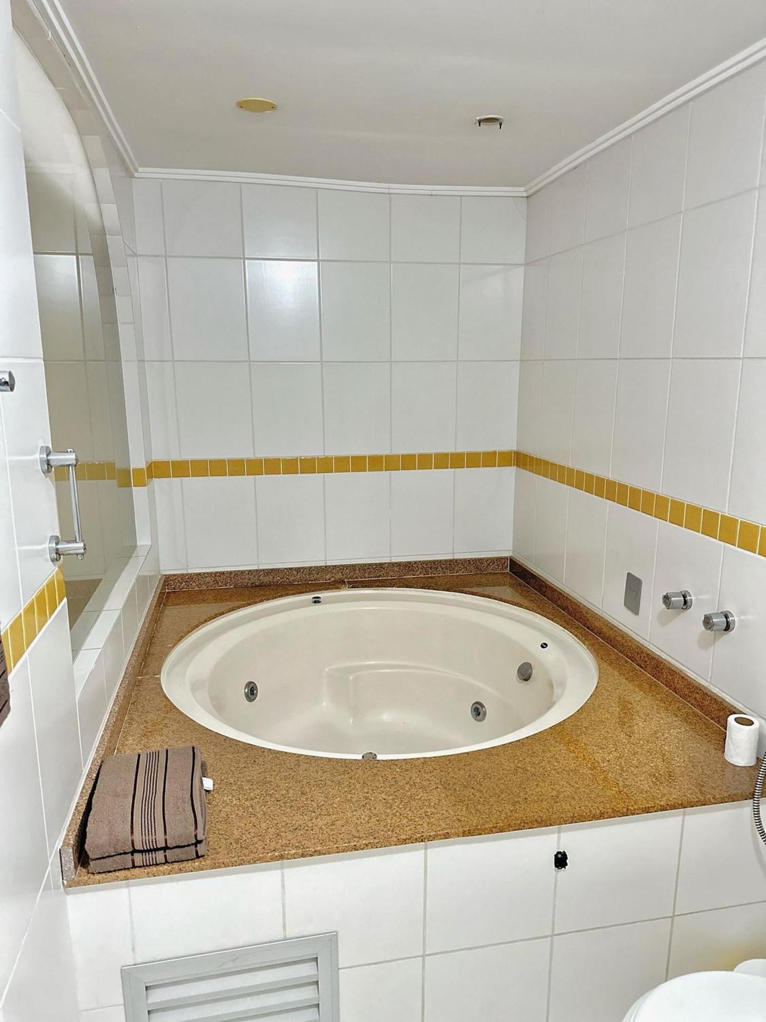 Villa Saint Sebastian Flat 603- Com Hidro! Ate 3 Pessoas, Duplex, No Centro Jaraguá do Sul Exterior foto